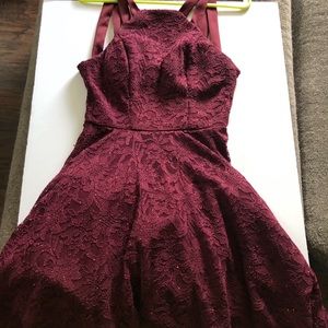 Maroon Formal Dreas